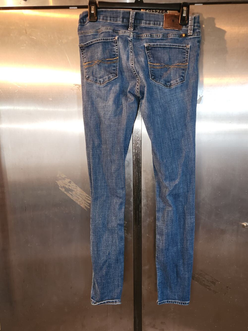 Lucky Brand Women's Jeans Size 6/28 Straight Leg Medium Wash Denim